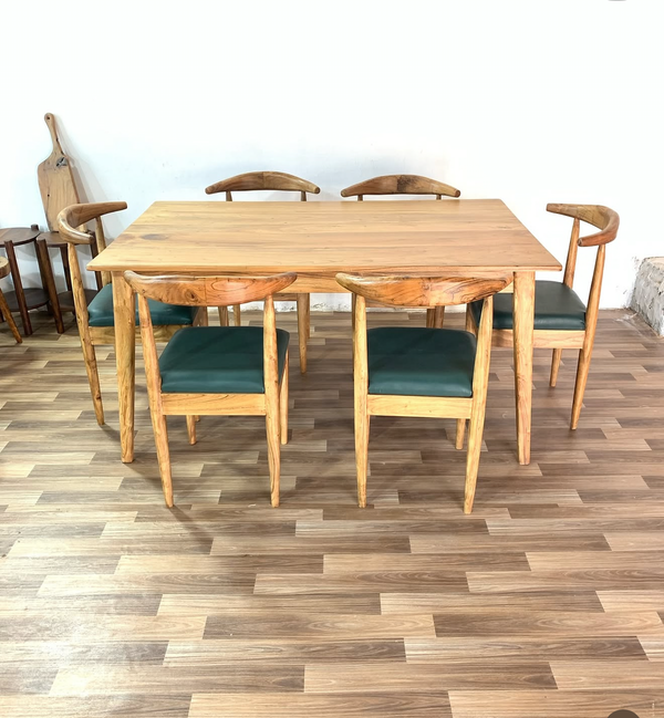Markhor Dining Set (Acacia wood)
