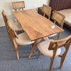 Arlian Dining Set